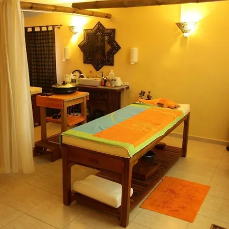 Holiday home Geraumiges Ferienhaus Mit Kaminofen Und Terrasse *